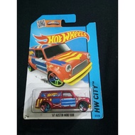 Hot Wheels 67 AUSTIN MINI VAN