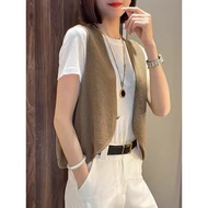 Korean Version One Button Design v-Neck Sleeveless Vest Top Solid Color Slimmer Look Loose Comfortab