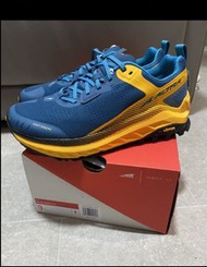 53折超輕全新 Altra Olympus 4 Blue