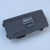 Untuk Volvo Baharu S60 S90 XC60 XC90 V60 V90 Soket USB Dual Port Penutup Antara USB 31448220