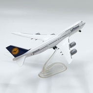 400 German Hensa Airlines Boeing 747-8 Passenger Aircraft Simulation Static Collection Ornaments