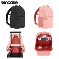 incase Facet Backpack 系列