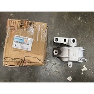 VW GOLF MK6 GTI PASSAT CC B7 BEETLE GEN3 RH engine mount 1K0199262BF