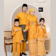 Sedondon Family Set Baju Kurung Songket Mustard Plus Size Ibu dan Anak Bunga Tabur Printed Saiz Besa