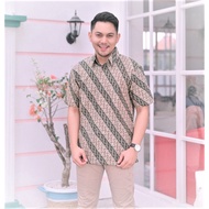 KATUN KEMEJA Batik Soganno Hem Men's Batik Shirt Short Sleeve Premium Smooth Cotton M L XL XXL Affordable Price Cool Material And Absorbs Sweat Contemporary Solo Batik Motifs Can Be Used For Formal Events Or Casual Events With The Family