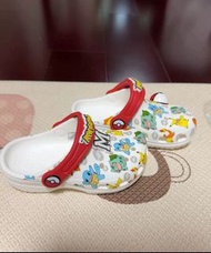 💎 鑽石誠信賣家💎Crocs 兒童涼鞋洞洞鞋寶可夢聯名
