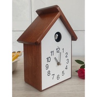 Simple clock, desk clock, small house wall clock, cuckoo time-telling clock, artistic hourly cuckoo,