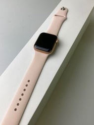 series 5 Apple Watch 40mm lte