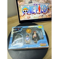 (Readystock) Vintage Japan Limited Unifive One Piece Deque Espisode Memories Luffy Shanks Bricks Toy