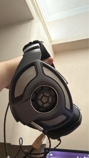 Sennheiser HD700