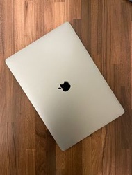 2018 Macbook Pro 15吋 512gb 機況優良