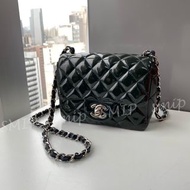 Chanel Classic Mini Flap Bag 17cm Patent Leather  smip 香奈兒