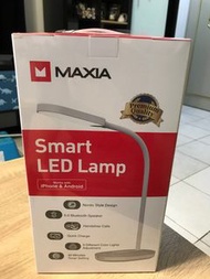 全新未拆封MAXIA LED智慧燈 LBT-200 白色 台燈 枱燈 床頭燈 燈 看書燈 書桌燈 檯燈 #23母親節