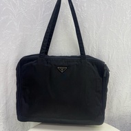 Prada 電腦袋或公事包