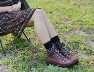 MIT【牛皮輕量防水登山靴-女款咖啡】登山靴 登山鞋 防水 防滑