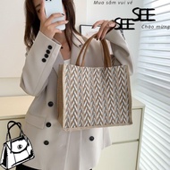 SINSIN Lunch Bag Fashion Female Large Capacity Casual Tote