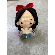 Snow White half body keychain 白雪公主半身娃娃钥匙圈