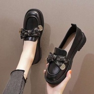 kasut raya loafer star Jenama kasut kulit kecil khas wanita musim bunga dan musim gugur gaya baru wa