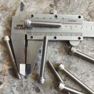 Stainless steel L bolt A2-70 M5x30mm thread bolt 8