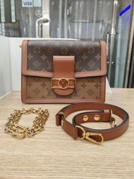 LV Dauphine Medium