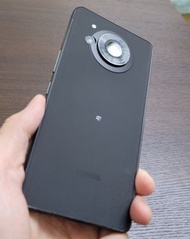 1吋感光元件Sharp leica R7 12+256 手機