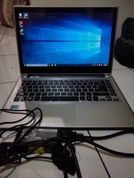 Laptop Notebook Acer v5 471 Bekas