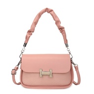 Bei Bao กระเป๋าสะพายข้างหนัง PU หรูหราที่มีดีไซน์สายรัดที่เป็นเอกลักษณ์สำหรับผู้หญิง