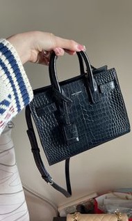 Saint Laurent Classic Sac De Jour Nano in EMBOSSED CROCODILE SHINY LEATHER  YSL經典 彷鱷魚皮紋