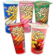 Meiji Yan Yan Biscuit Sticks with Chocolate/Strawberry Dip (30g)