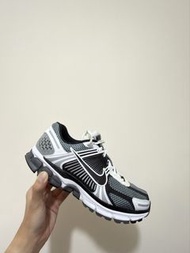 Nike vomero 5 sp