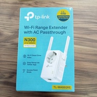 TP-LINK TL-WA860RE Wi-Fi Extender with AC Pasthrough N300