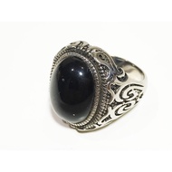 Cincin Pria Batu Kristal Giok Hitam Oval - VeE Cincin Titanium Retro