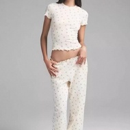 SKIMS BY KIM K Summer set