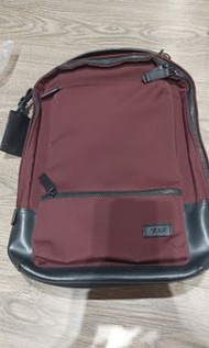 100% real 100% new TUMI Harrison Burgundy backpack good for computer trips 全新 TUMI 多用途 多間隔 背包 電腦 旅行必