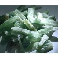 Kristal Semulajadi Kyanite HIjau Batu Kerikil 100g / Natural Crystal Green Kyanite Raw Stone 100g 天然