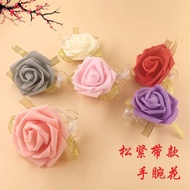 Flower bridesmaid sisters group the bride married wrist hand games bracelet cost bridal wreath jump结