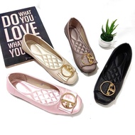 Love - isyana Flatshoes