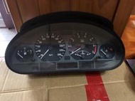 大坡很遠 BMW E46 318 320 98-01儀表板 SPEEDOMETER 6910276