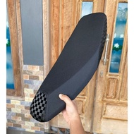 FIZ R 2-STROKE SLIM SEAT - AG Style Sandpaper Seat with Checkered Stripes