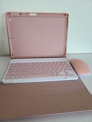 Ipad keyboard and mouse
