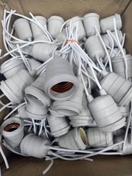 ขั้วหลอดไฟ ขั้วยางกันน้ำสีเทา E27