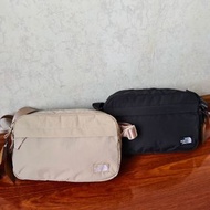 全新The North Face米色斜挎包The North Face bag The North Face袋 The North Face斜孭袋