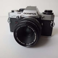 Olympus OM10 日本 菲林 相機 連 50mm微距鏡頭 一機一鏡組合 菲林攝影入門 抵玩
