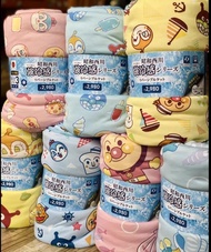 🎏麵包超人夏日涼感被❄️冰絲涼感被❄️

✅今次有雙人 Size✅大大張 6尺👍🙂
❄️涼感被超級舒服👍🏻👍🏻👍🏻❄️
 💠摸上手質地幼滑冰涼💠雙面印花圖案

💥💥限時優惠價🈹🔻$258/張💥💥

🏖