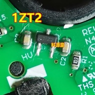 1IZ2 Car Computer Board Hall Component Triode SOT23 Brand New