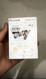 Fujifilm Instax Mini Hello Kitty 即影即有相紙