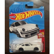 s HOTWHEELS Hot Little Sports Car Porsche Sports Car 44