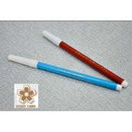 Water-Based Cloth Writing Pen 2 Colors To Choose From Blue And Brown (Erasable Lines With Water)