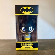 Labubu Batman 灰色衫 Kasing Lung How2Work