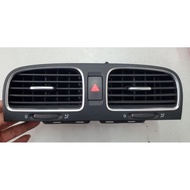 Volkswagen VW Golf6 MK6 Central Air Conditioner Vent 5K0 815 636 D